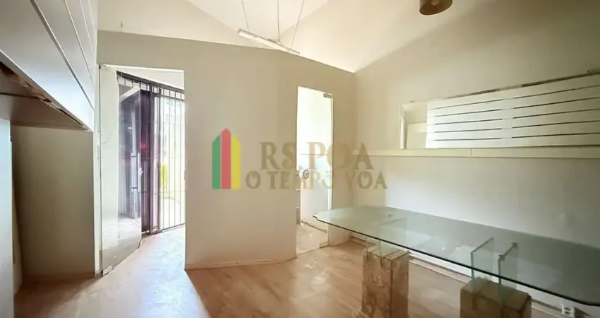 Sala comercial à venda na Avenida Protásio Alves, 3539, Petrópolis, Porto Alegre
