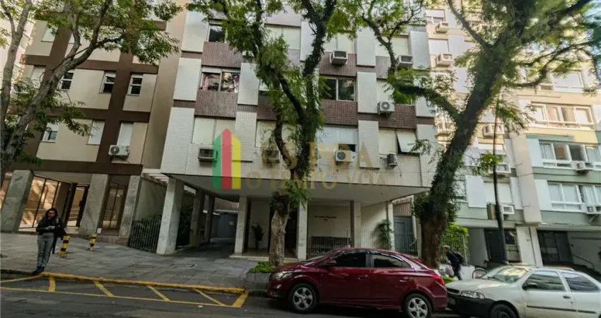 Apartamento com 3 quartos à venda na Rua Duque de Caxias, 833, Centro Histórico, Porto Alegre
