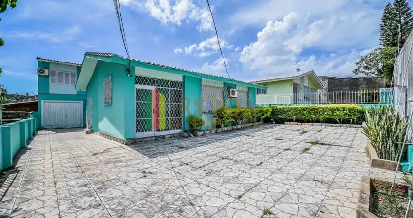 Casa em condomínio fechado com 3 quartos à venda na Acesso das Rosas, 45, Santa Tereza, Porto Alegre