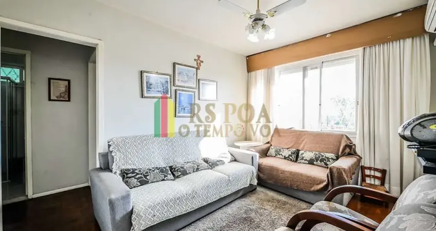 Casa em condomínio fechado com 4 quartos à venda na Rua Álvaro Osimo Caetano, 106, Santa Tereza, Porto Alegre