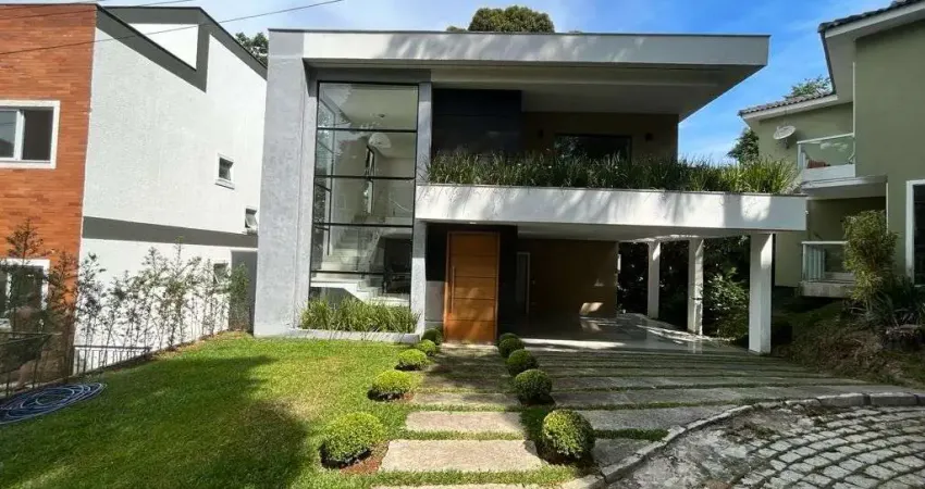 Casa em condomínio à venda em Vargem Grande- Teresópolis/RJ