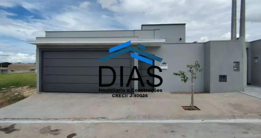 PARQUE FLAMBOYANT LINDA CASA COM TRÊS DORMITÓRIOS E ESPAÇO GOURMET