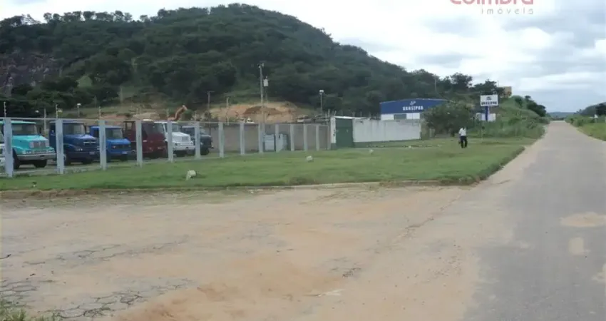 Terreno à venda na Vila Isa, Governador Valadares 