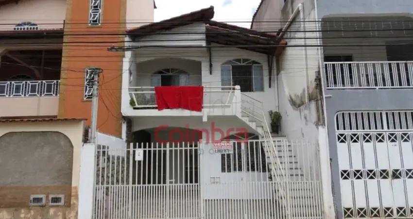 Casa com 3 quartos à venda no Universitário, Governador Valadares 