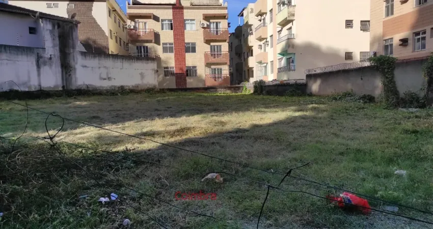 Terreno à venda no Centro, Governador Valadares 