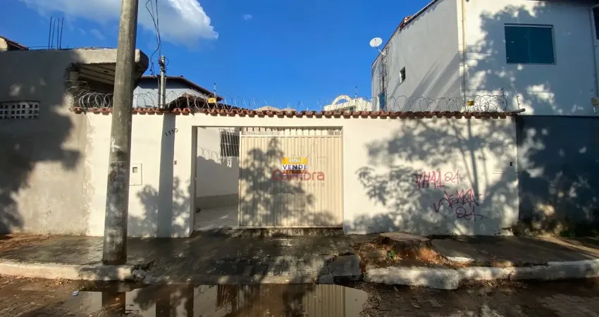 Casa com 2 quartos à venda no Grã-Duquesa, Governador Valadares