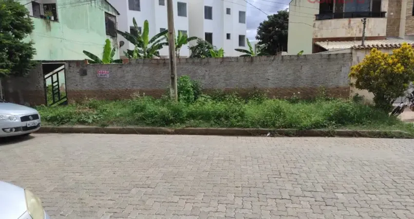 Terreno à venda no Santa Rita, Governador Valadares