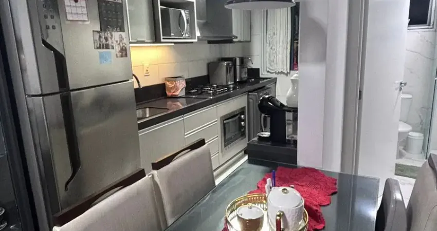 Apartamento semi mobiliado em Condominio Fechado no Rio Pequeno-Camboriú