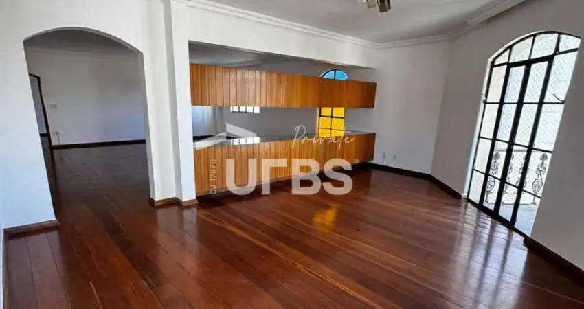 Apartamento com 5 quartos à venda na Rua 10, Setor Oeste, Goiânia