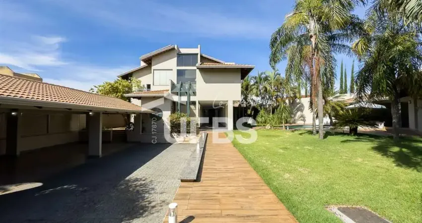 Sobrado, com 6 suítes, 4 vagas de 515,59 m² no setor sul em goiânia!