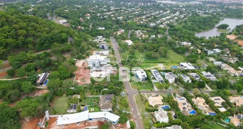 Terreno exclusivo à venda no aldeia do vale – frente para a avenida floresta!