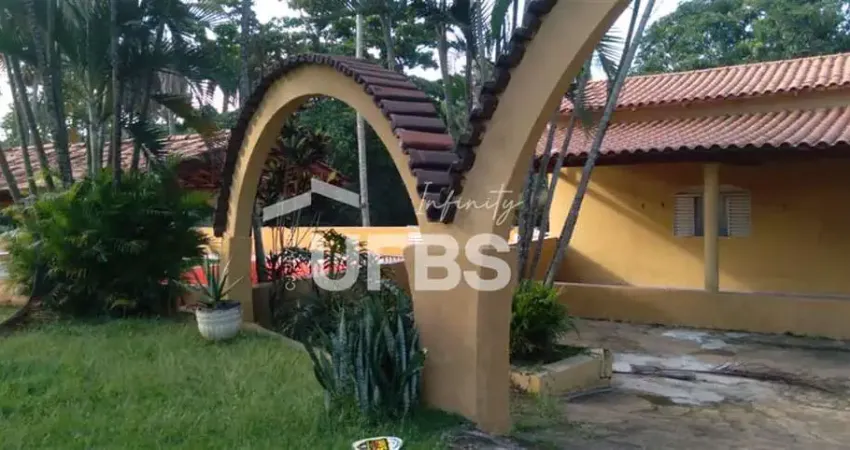 Chácara / sítio com 4 quartos à venda na Avenida Almandina, Virgínia Parque, Aparecida de Goiânia