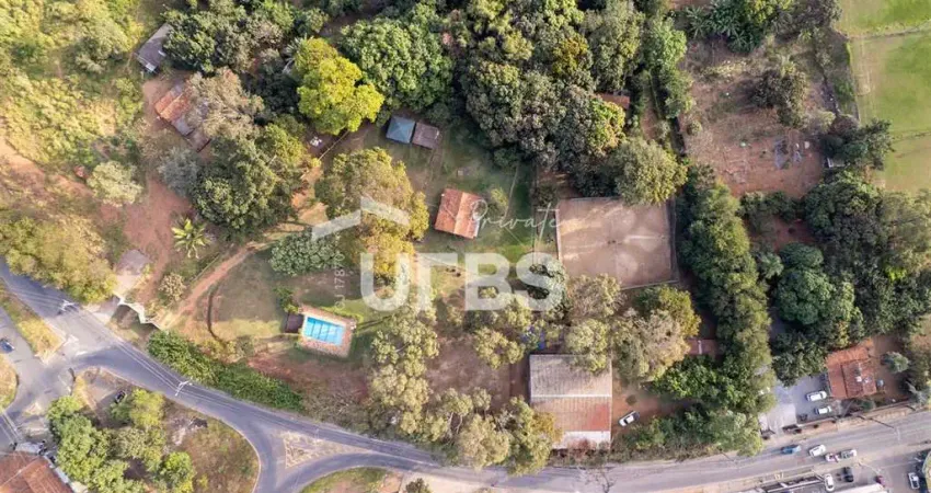Descubra o auge do luxo e tranquilidade nesta exclusiva chácara/haras de 11.000m² em goiânia