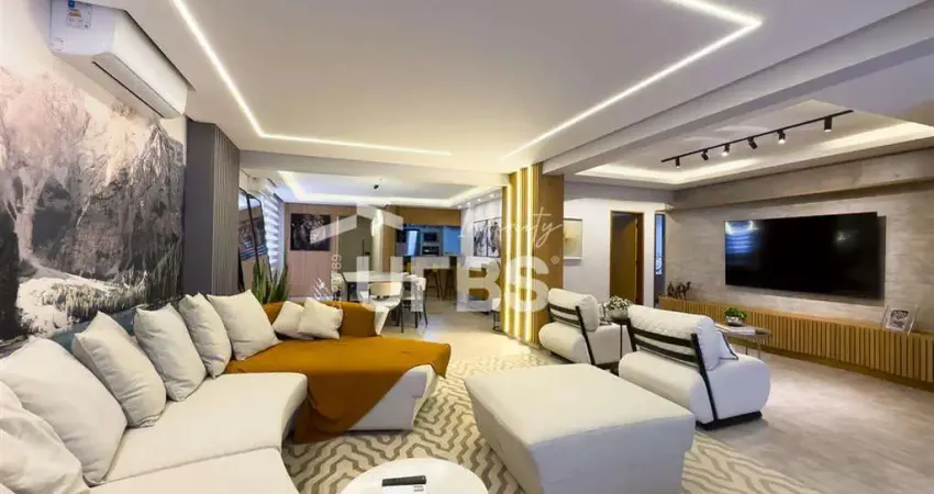 Apartamento todo reformado, mobiliado e decorado à venda no bueno