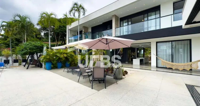 Casa em condomínio fechado com 4 quartos à venda na Rua PM 6, Residencial Parque Mendanha, Goiânia