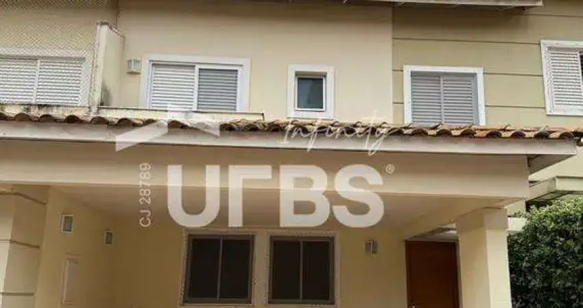 Excelente sobrado repleto em armários e com uma ótica localização. contém 3 suítes, sala, cozinha, área de serviço com lavabo, área de lazer com ofurô e churrasqueira carvão.