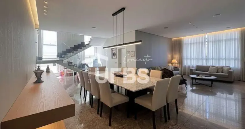 Casa em condomínio fechado com 6 quartos à venda na Rua SB 36, Loteamento Portal do Sol II, Goiânia