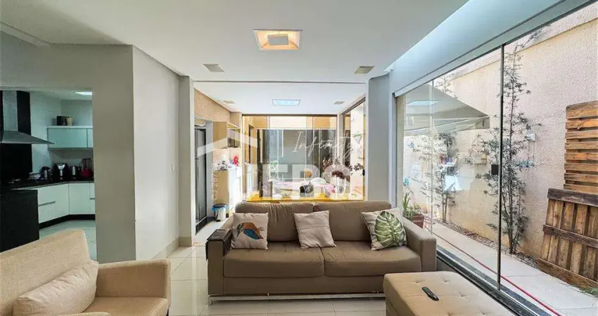 Sobrado em condominio fechado ilha de santorini ap. de goiania