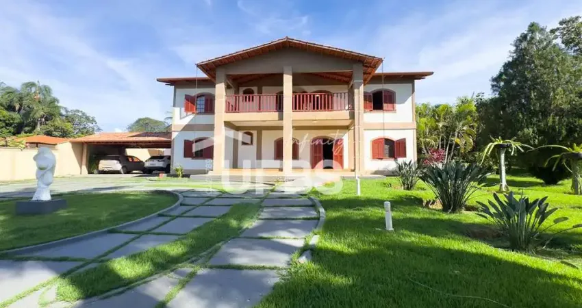 Casa com 5 quartos à venda na Estrada das Palmas, S/N, Condomínio Parque dos Cisnes, Goiânia
