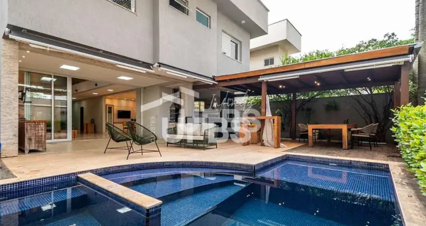 Casa com 5 quartos à venda na Rua das Bromélias, Jardins Verona, Goiânia