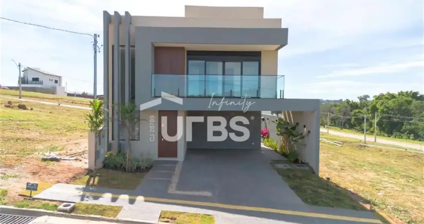 Residência moderna à venda no jardins versalhes – alto padrão, tecnologia e vista privilegiada para a mata