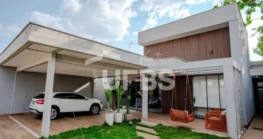 Casa com 3 quartos à venda na Rua 3, Recanto dos Emboabas, Aparecida de Goiânia