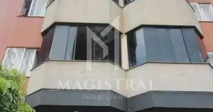 Duplex Exclusivo à Venda no Centro de Cascavel – Frente, 3 Quartos, Varanda Gourmet