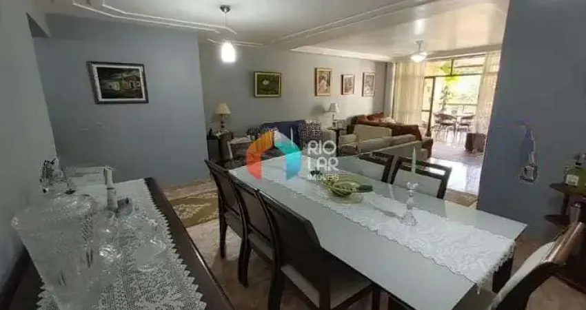Apartamento à venda na freguesia (jacarepaguá), 4 quartos (suítes), varanda, dependência completa,