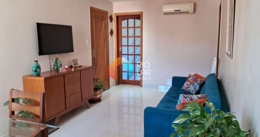 Apartamento à Venda na Praça Afonso Pena, Sala, 2 Quartos, 2 Banheiros, Cozinha, Área de Serviço, T