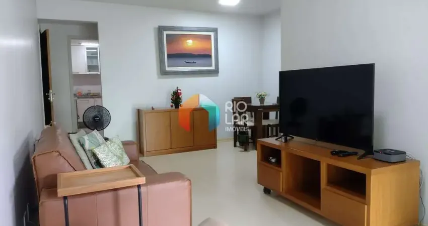 Apartamento à Venda na Tijuca, 2 Quartos (1 suíte), 87 m2, Varanda, 2 Vagas, Rio de Janeiro, RJ