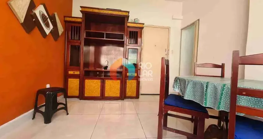 Apartamento Quarto e Sala à Venda em Copacabana, Frente, Sol da Manhã, Próximo Metrô, Rio de Janeir