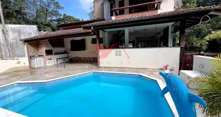 Casa em condomínio mobiliada para venda em caraguatatuba, park imperial, 3 dormitórios, 2 suítes, 2 banheiros, 5 vagas