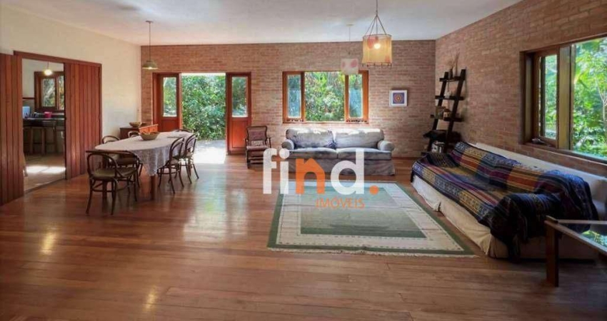Casa com 4 dormitórios (2 suítes) à venda, 369 m² por R$ 1.950.000 - Granja Viana II Gleba 4 e 5 - Cotia/SP