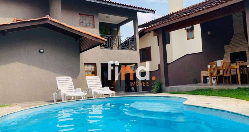 Casa com 3 dormitórios (1 suíte) à venda, 318 m² por R$ 1.500.000 - São Paulo ll - Granja Viana - Cotia/SP