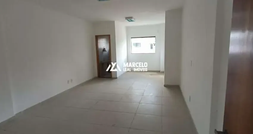 Alugo salas comerciais com sanitário privativo em região central a poucos metros