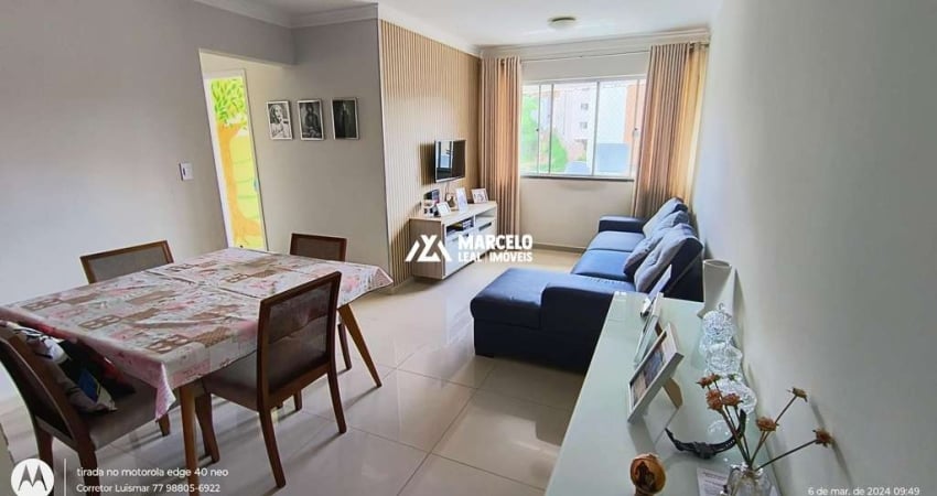 Apartamento 2° andar, com 3 quartos sendo 2 suítes com móveis planejados, cozinh