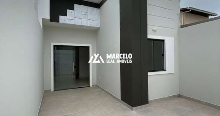 Casa 3 quartos no Felícia pronta pra vc morar!