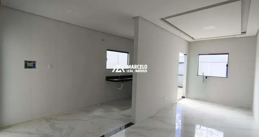 Vendo excelente casa 3 quartos sendo 1 suíte, sala, cozinha, banheiro social no