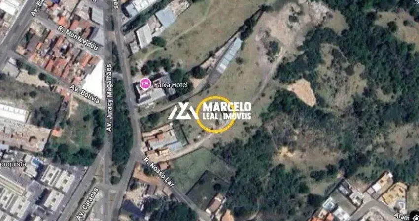 Vendo lote escriturado a 100 mts da Av. Bartolomeu Gusmão no Centro de Vitória d