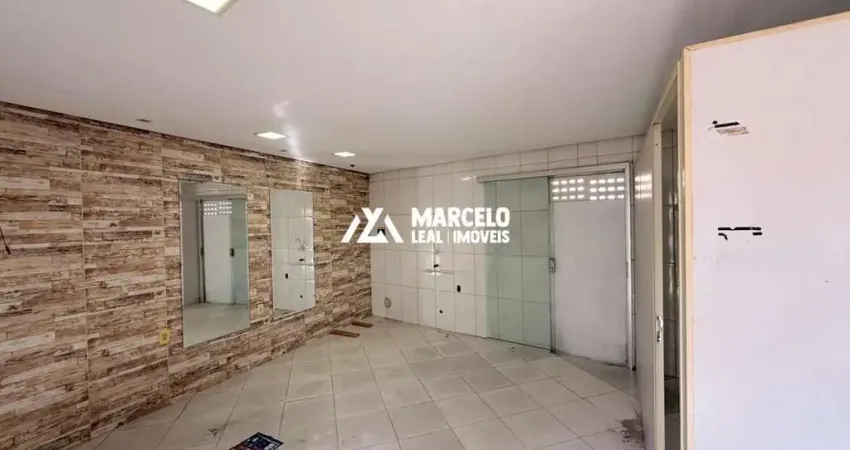 Alugo Salão Comercial com 30 m² na Morada dos Passaros I podendo ser usado pra d