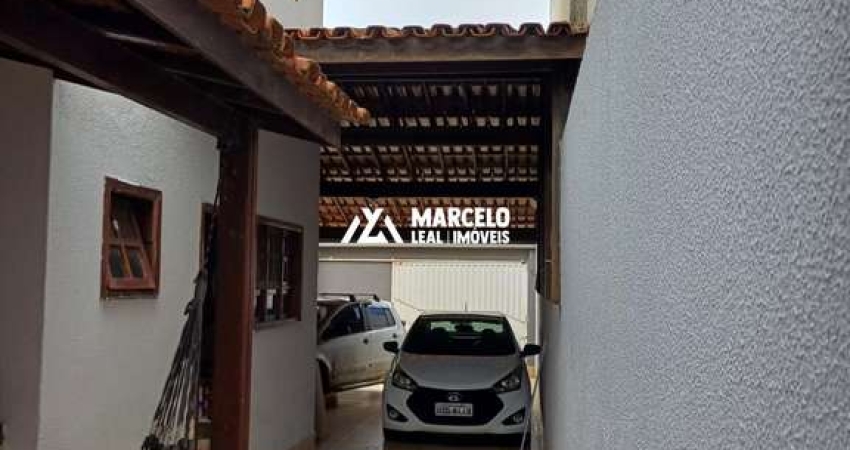 Vendo casa tipo Duplex com 5/4 no Bairro Boa Vista em Vitória da Conquista-BA