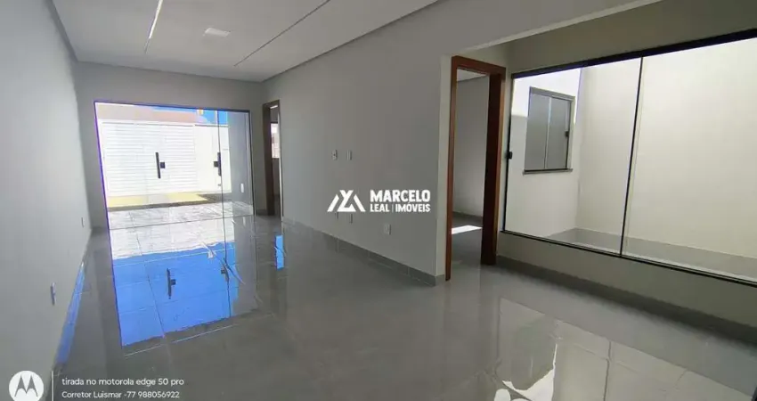 Vendo excelente casa 3 quartos sendo 1 suíte, sala, cozinha, banheiro social no