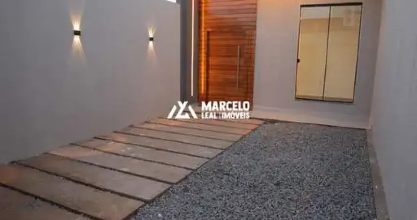 Vendo casa com 3 quartos sendo uma suíte com acabamento de primeira na rua princ