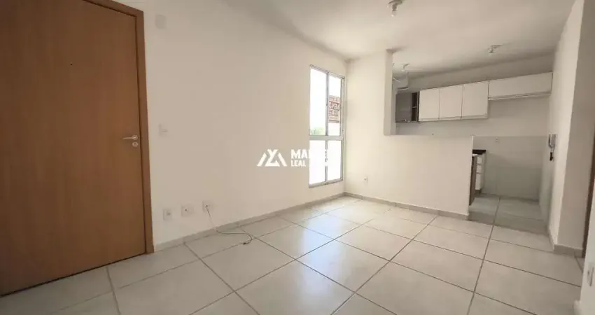 Vendo apartamento no 4º andar com 2 quartos, armários planejados na cozinha em