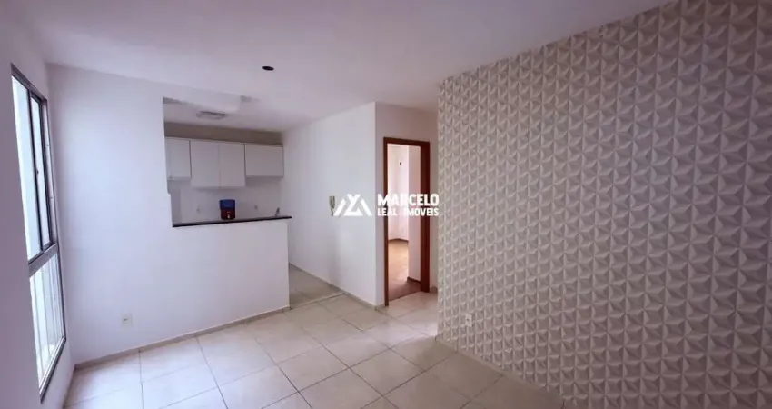 Vendo apto de 2 andar recém pintado e com armários na cozinha e banheiro a pouco