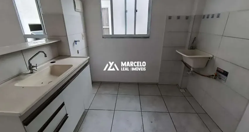 Alugo apto de 2/4 no 4º andar no condomínio vitória sul com completa infra estru