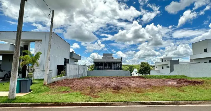 Terreno em condomínio fechado à venda na Avenida Marco Pellegrino, 1000, Santa Rosa, Piracicaba