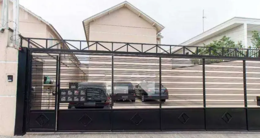 Casa em condomínio fechado com 2 quartos à venda na Rua São Pedro da Aldeia, 46, Vila Santa Teresinha, São Paulo