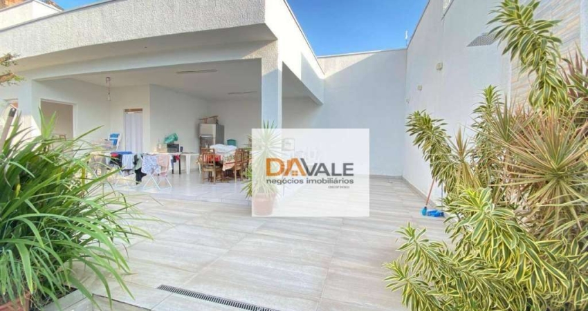 Casa à venda, 211 m² por R$ 989.000,00 - Vila Santos - Caçapava/SP