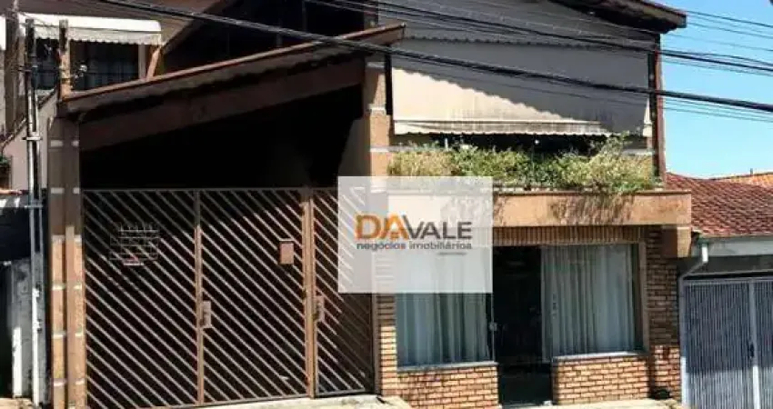 Sobrado à venda, 374 m² por R$ 690.000,00 - Jardim Maria Cândida - Caçapava/SP